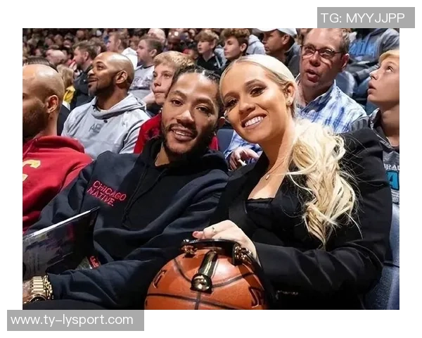 老队友重聚德米凯利斯与马斯切拉诺在迈阿密国际温情合影