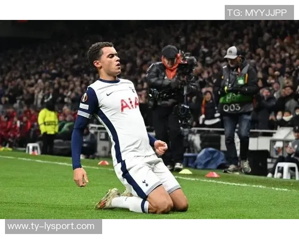 本戴维斯谈留队决定及对布伦南约翰逊的怀念情感